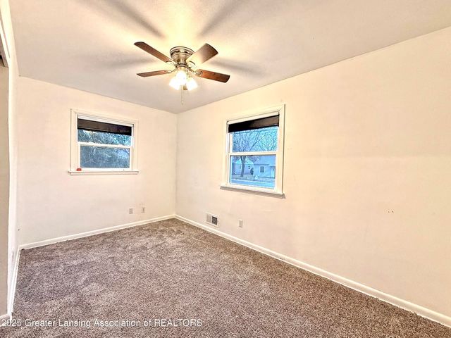 1319 Hillcrest Street, Lansing, MI 48910