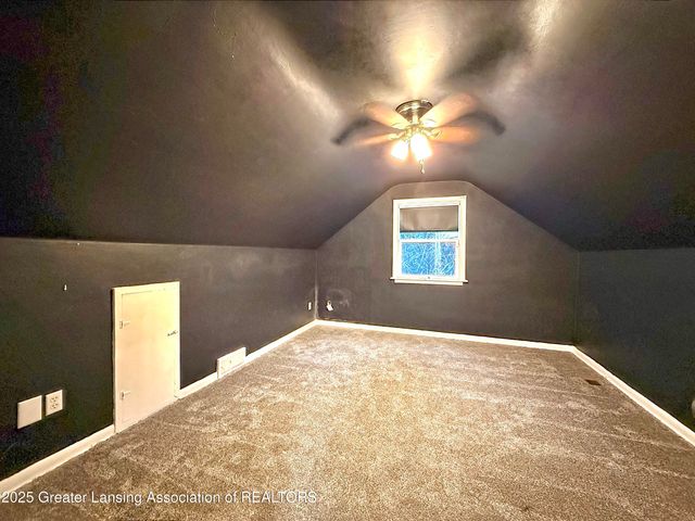 1319 Hillcrest Street, Lansing, MI 48910