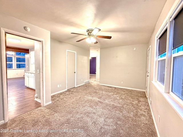 1319 Hillcrest Street, Lansing, MI 48910