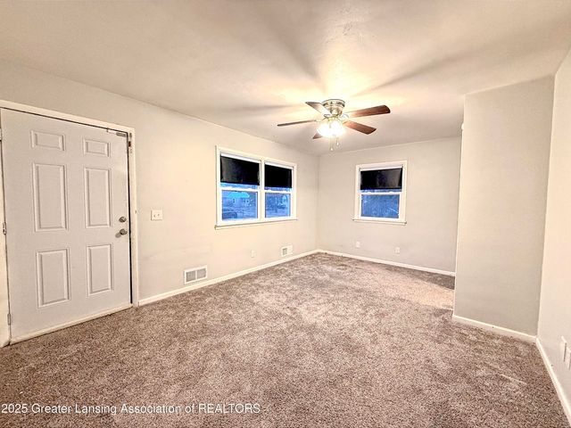 1319 Hillcrest Street, Lansing, MI 48910