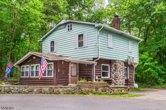 51 Poplar Grove Ter, West Milford Twp., NJ 07480