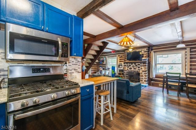51 Poplar Grove Ter, West Milford Twp., NJ 07480