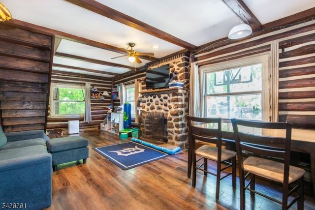 51 Poplar Grove Ter, West Milford Twp., NJ 07480