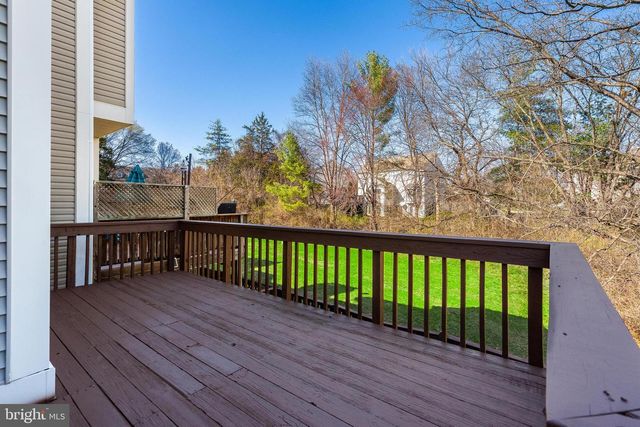 5661 THORNDYKE CT, Centreville, VA 20120