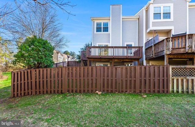 5661 THORNDYKE CT, Centreville, VA 20120