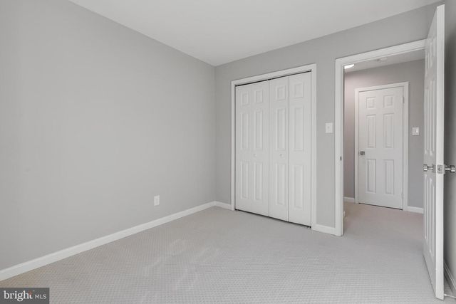 5661 THORNDYKE CT, Centreville, VA 20120