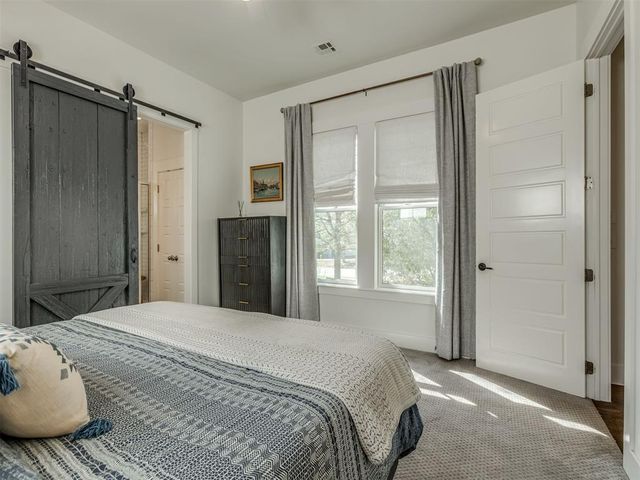 40 Redbud Street, Carlton Landing, OK 74432