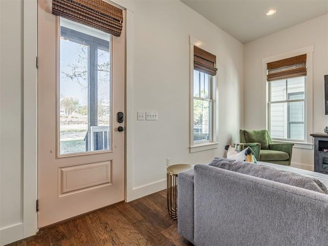 40 Redbud Street, Carlton Landing, OK 74432