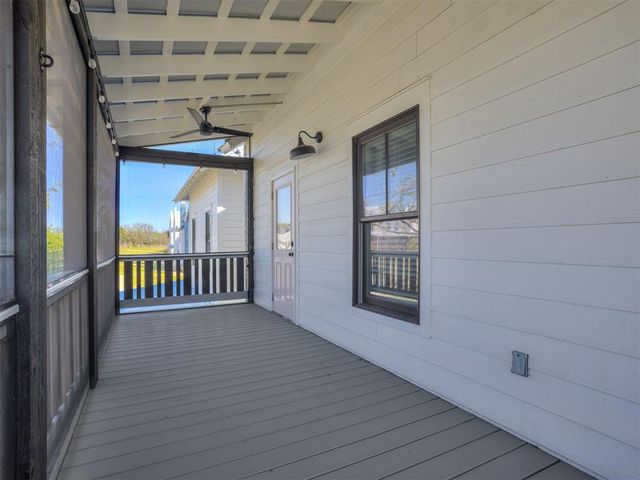 40 Redbud Street, Carlton Landing, OK 74432