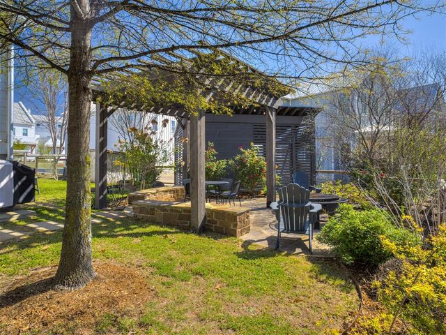 40 Redbud Street, Carlton Landing, OK 74432