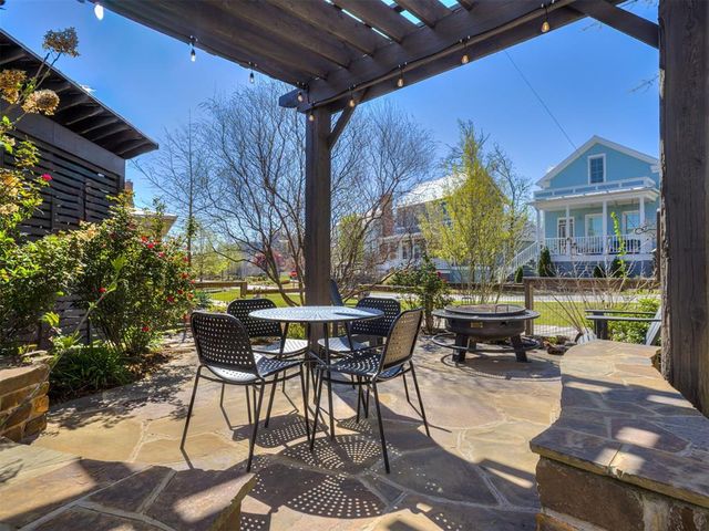 40 Redbud Street, Carlton Landing, OK 74432