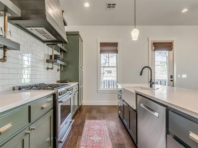 40 Redbud Street, Carlton Landing, OK 74432