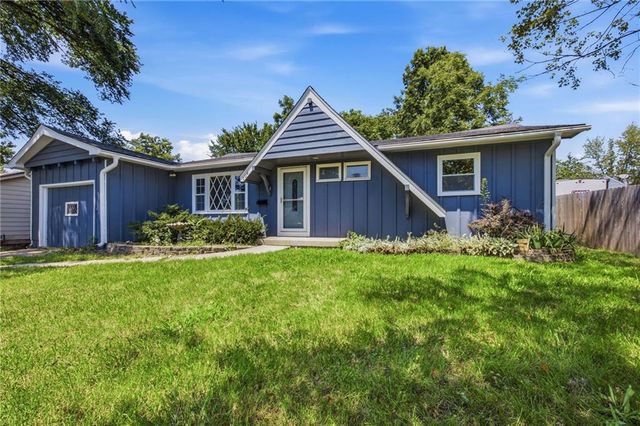 104 Bowman Street, Harrisonville, MO 64701