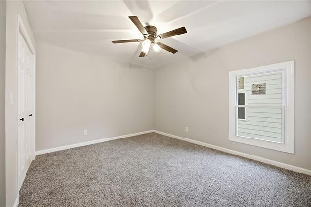 104 Bowman Street, Harrisonville, MO 64701