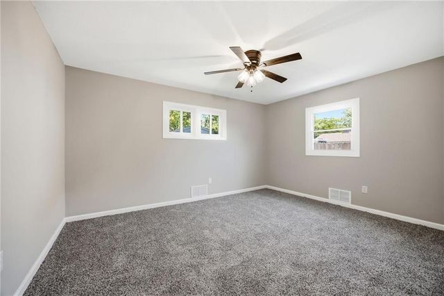 104 Bowman Street, Harrisonville, MO 64701
