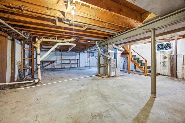 104 Bowman Street, Harrisonville, MO 64701
