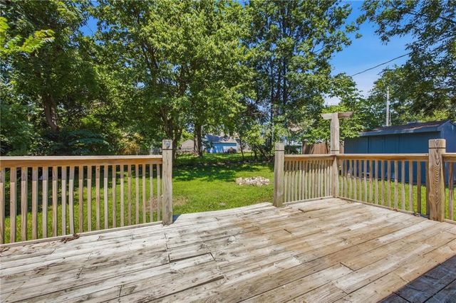 104 Bowman Street, Harrisonville, MO 64701