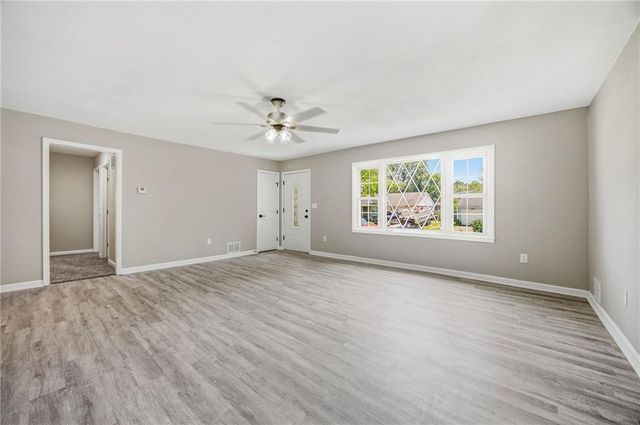 104 Bowman Street, Harrisonville, MO 64701