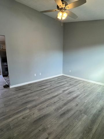 214 Joshua Court, Frankfort, KY 40601