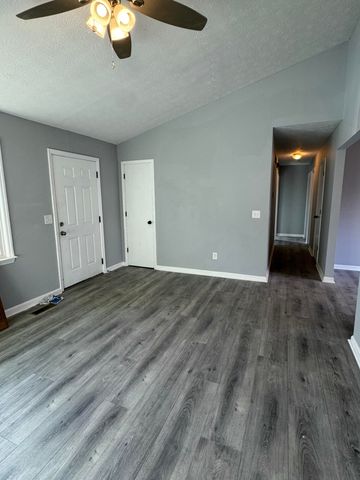 214 Joshua Court, Frankfort, KY 40601