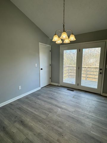 214 Joshua Court, Frankfort, KY 40601