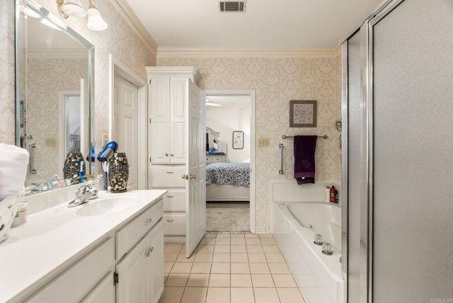 43 Rocky Valley Cove, Little Rock, AR 72212