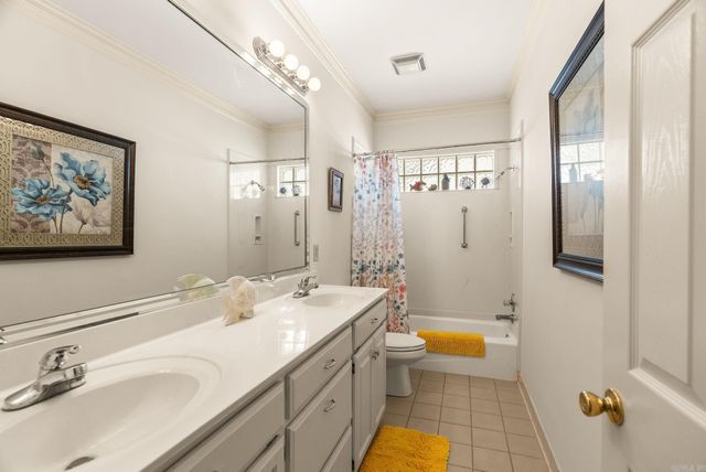 43 Rocky Valley Cove, Little Rock, AR 72212