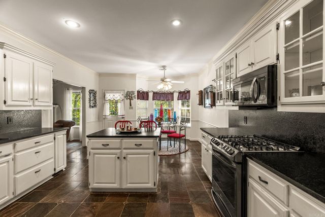 43 Rocky Valley Cove, Little Rock, AR 72212