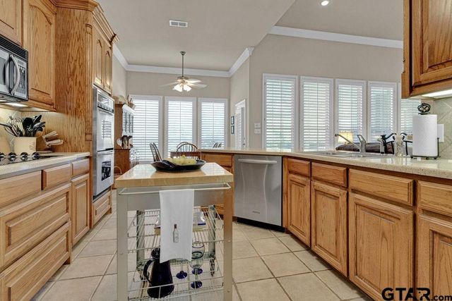 209 Clubview, Hideaway, TX 75771