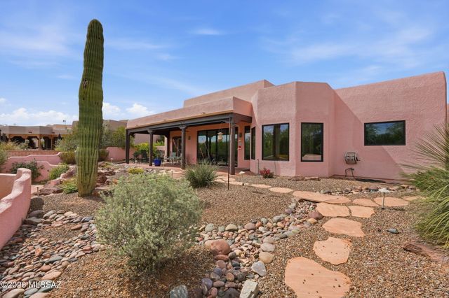 1097 W Corte Del Pintor, Green Valley, AZ 85614