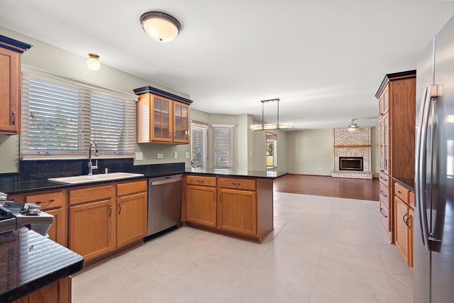 17915 Crooked Creek Court, Orland Park, IL 60467