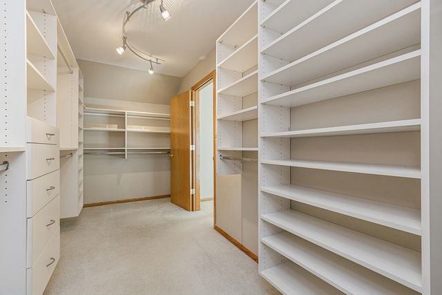 17915 Crooked Creek Court, Orland Park, IL 60467