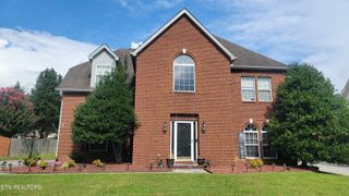 6760 Fantasia Rd, Knoxville, TN 37918