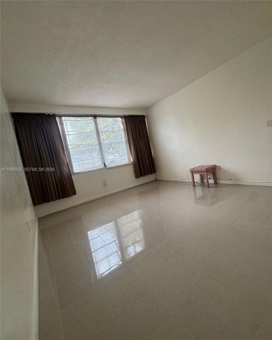1481 NE Miami Gardens Drive 162, Miami, FL 33179