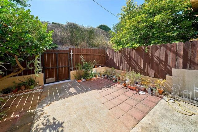 1826 Garvey 9, Alhambra, CA 91803