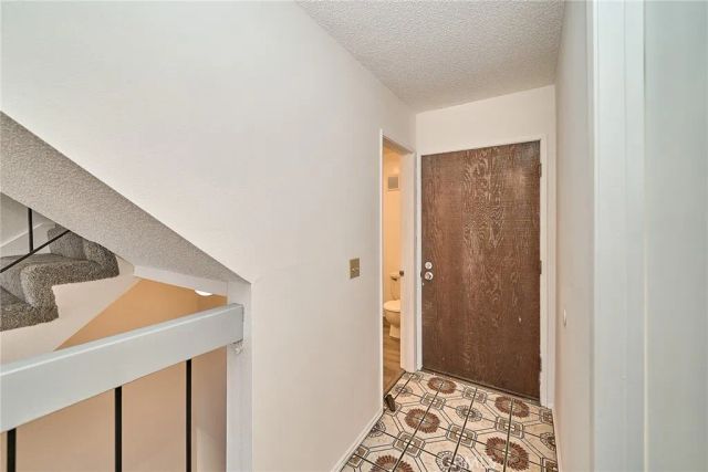 1826 Garvey 9, Alhambra, CA 91803