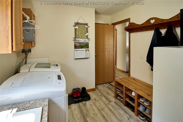 965 McComas Branch Road, Milton, WV 25541