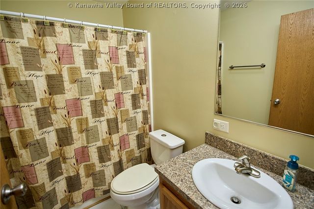 965 McComas Branch Road, Milton, WV 25541