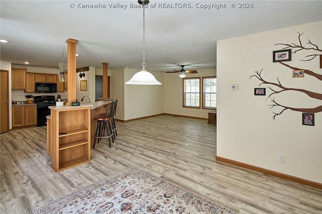 965 McComas Branch Road, Milton, WV 25541