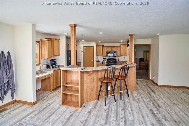965 McComas Branch Road, Milton, WV 25541