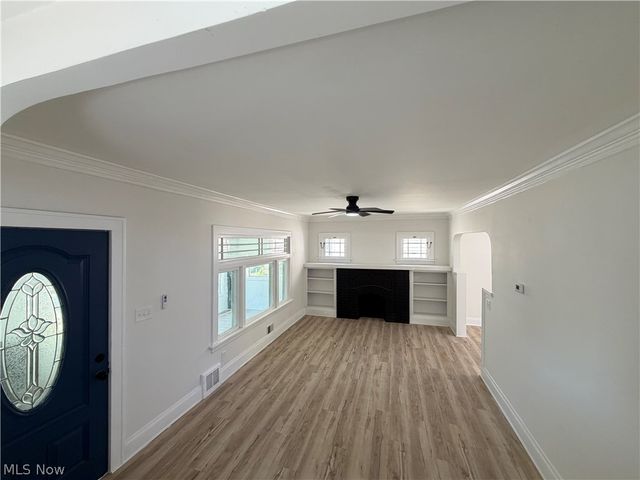 3733 W 133rd Street, Cleveland, OH 44111