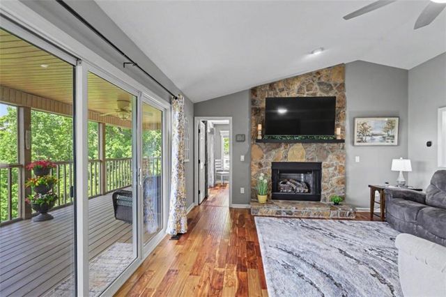 1157 Summit Way, Blairsville, GA 30512