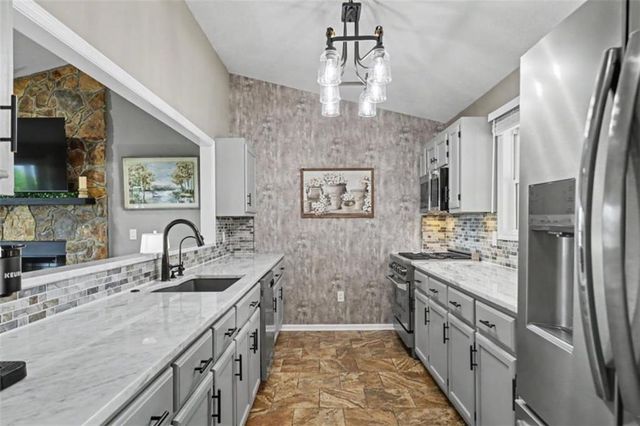 1157 Summit Way, Blairsville, GA 30512