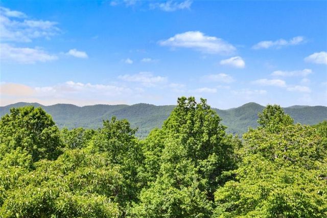 1157 Summit Way, Blairsville, GA 30512