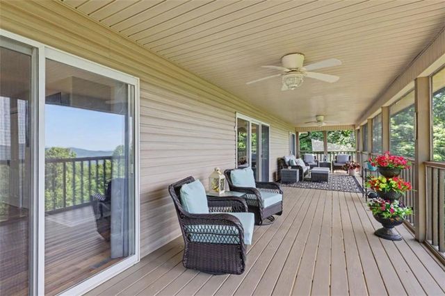 1157 Summit Way, Blairsville, GA 30512