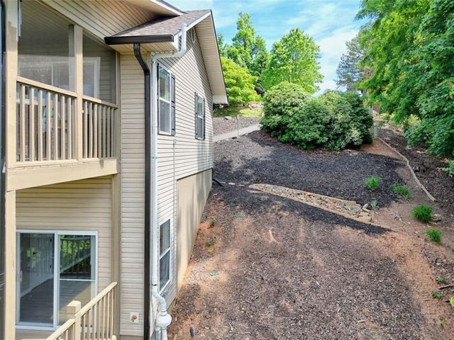 1157 Summit Way, Blairsville, GA 30512