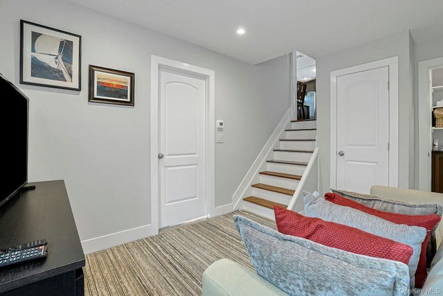 40 Sherwood Drive, Nanuet, NY 10954