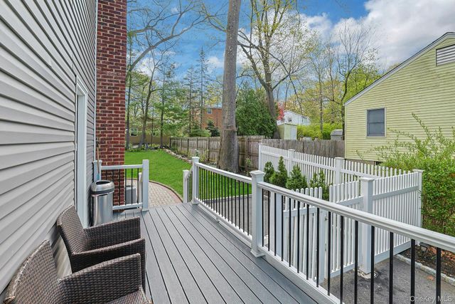 40 Sherwood Drive, Nanuet, NY 10954