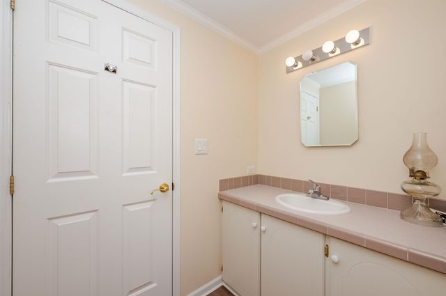 153 Eagle Drive, Rochester, NH 03868