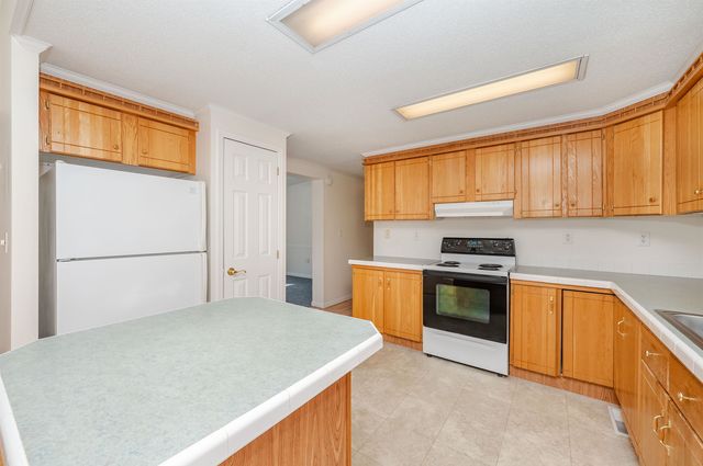 153 Eagle Drive, Rochester, NH 03868